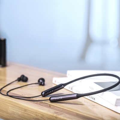 1MORE E1024BT Stylish Bluetooth In-Ear Headphones Black
