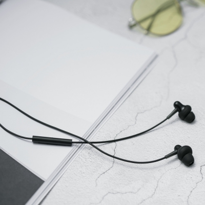 1MORE E1025 Stylish In-Ear Headphones Pink