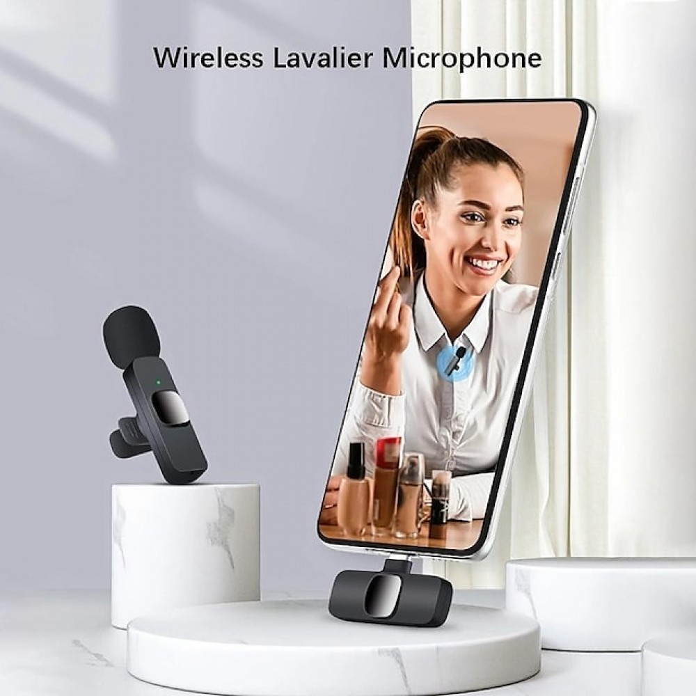 Wireless Lavalier Microphone – Bluetooth 5.0 + 3.5mm Dual-Mode Plug-and-Play Mic for Smartphones