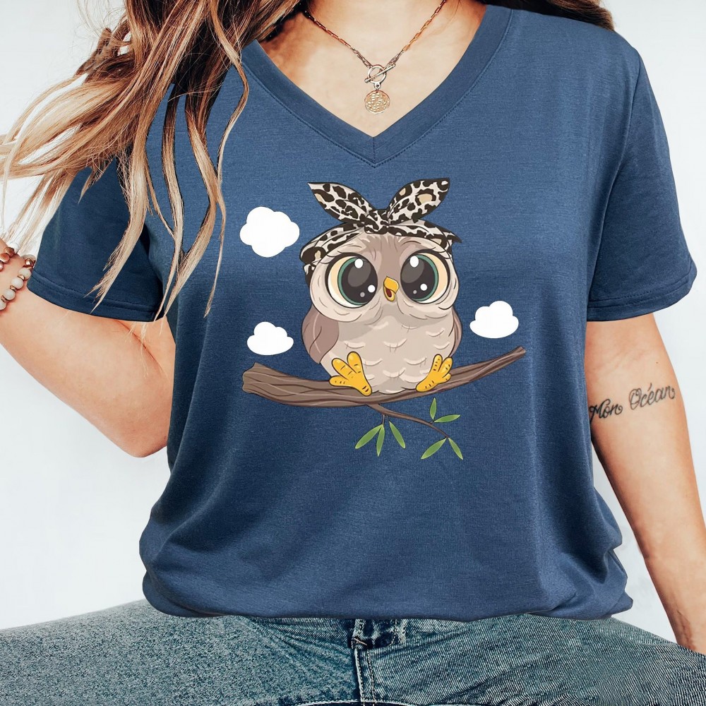 Women's Owl Print V-Neck T-Shirt - Polyester/Spandex