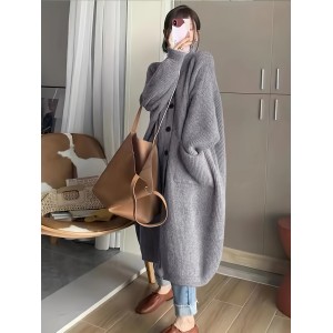 女士宽松高领开衫毛衣