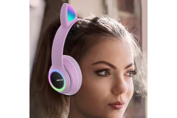 L450 Wireless Bluetooth Cat-Ear Headphones with RGB Breathing LED Lights