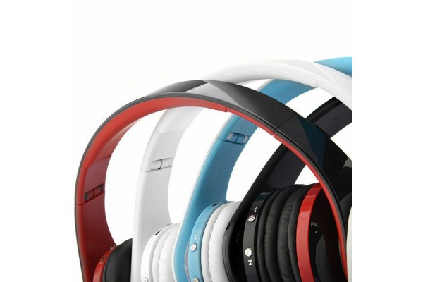 Foldable Bluetooth 3.0 Headphones with 3.5mm Jack & CVC 6.0 Noise Cancellation