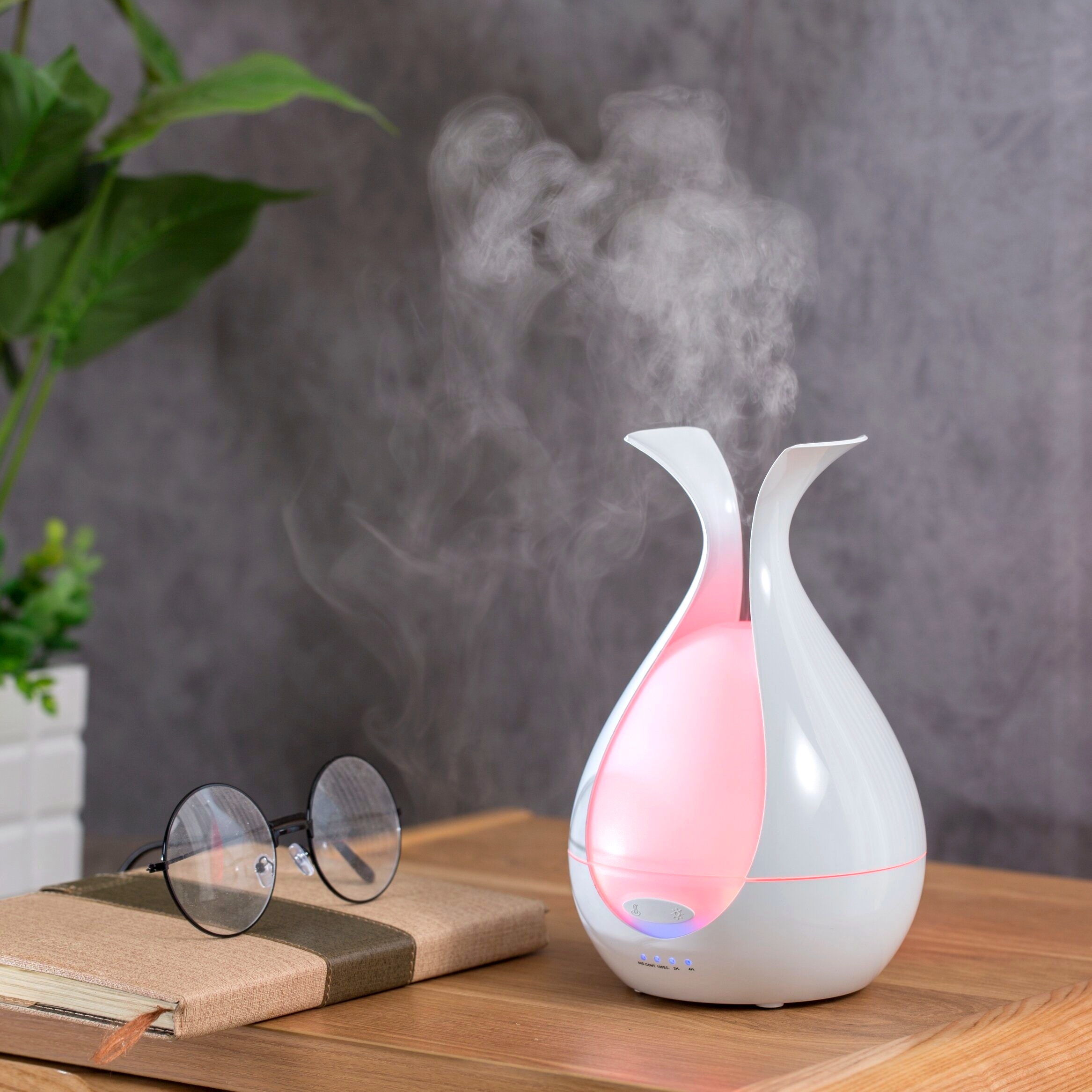 200ml Ultrasonic Aromatherapy Humidifier with 7-Color LED Night Light