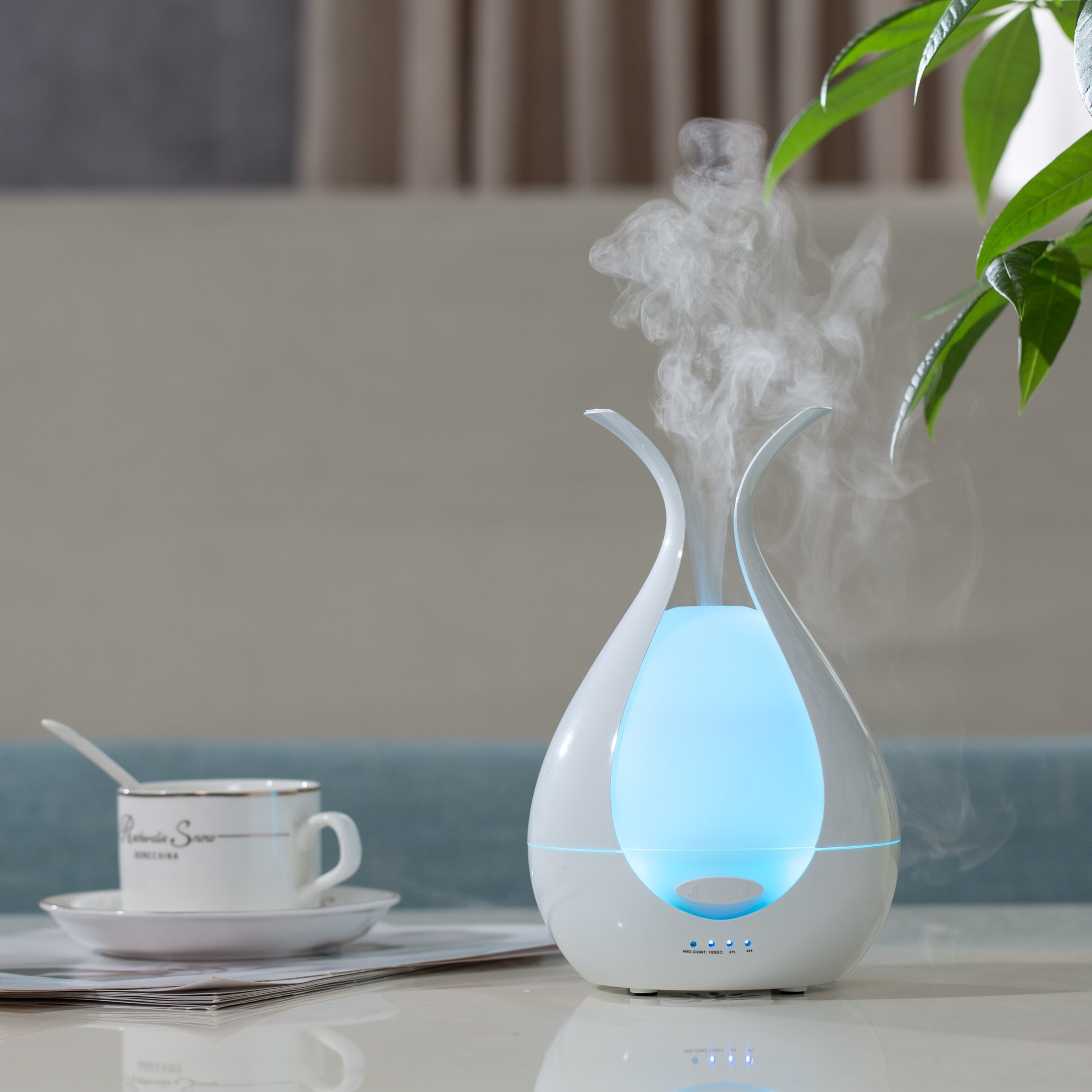 200ml Ultrasonic Aromatherapy Humidifier with 7-Color LED Night Light