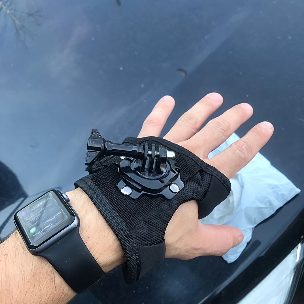 Insta360 360° Action Camera Glove-Style Wrist Mount