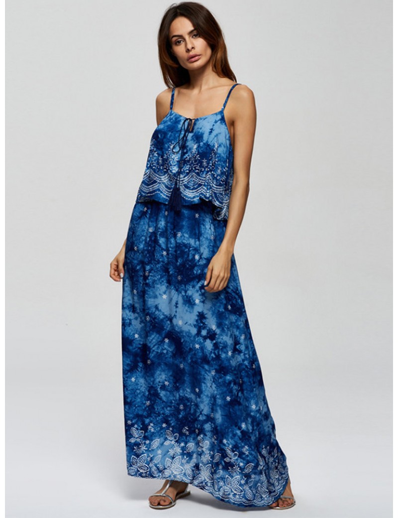 波西米亚风印花V领细肩带长裙