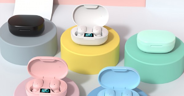 TWS Wireless Bluetooth Earbuds with LED Display Charging Case and Qi Wireless Charging