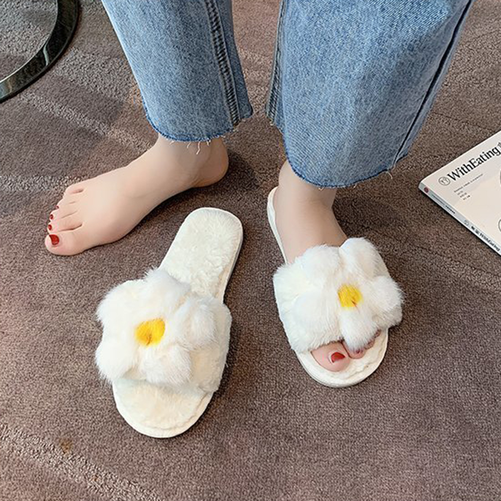 拖鞋鞋底细节图