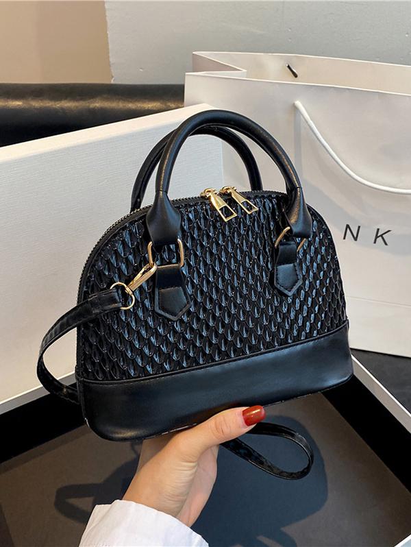 Women's Daily Fashion 3D Fish Scale Textured Shell Shape Shoulder Crossbody Bag