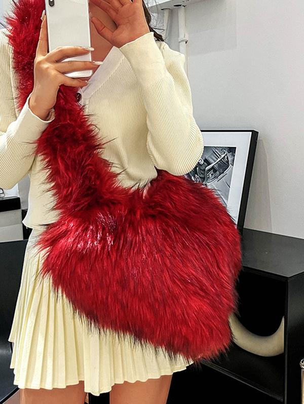 Women's Y2K Style Heart Shape Fluffy Faux Fur High Capacity Oversized Crossbody Bag