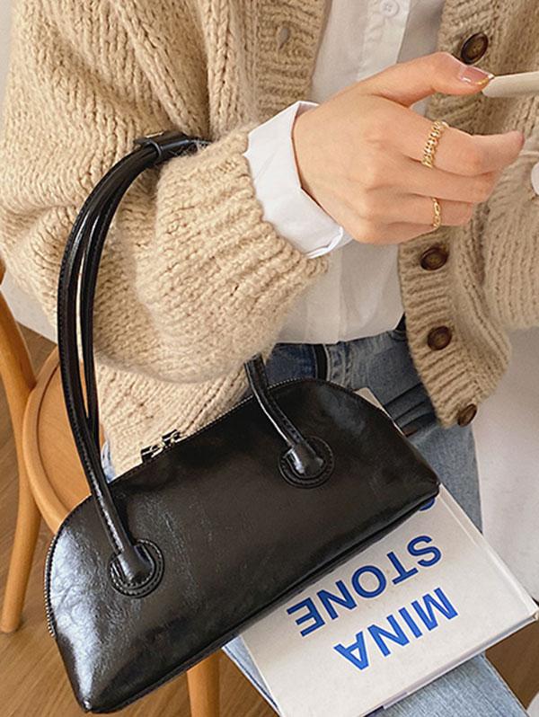 Women's Retro Style Solid Color Daily Underarm Shoulder Baguette Bag