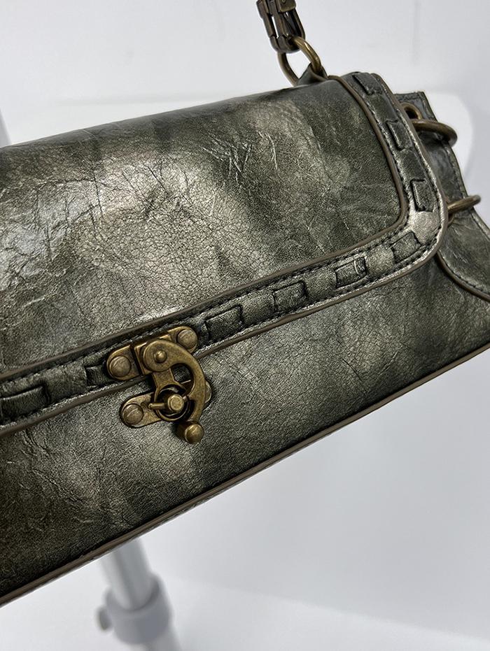 Women's Retro O Ring Decorated Chain Flap Rectangle Shoulder Bag