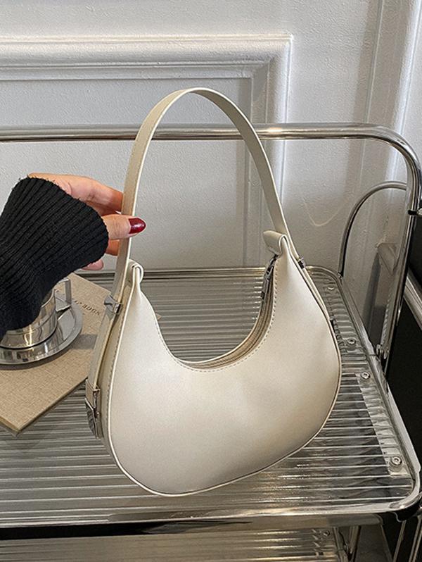 Women's Simple Style Solid Color Crescent Moon Shape Underarm Shoulder Bag