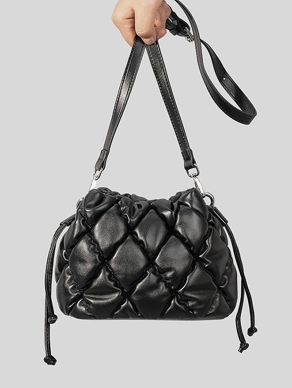 Women's Solid Color Argyle Quilted Pineapple Shape Drawstring Crossbody Bag