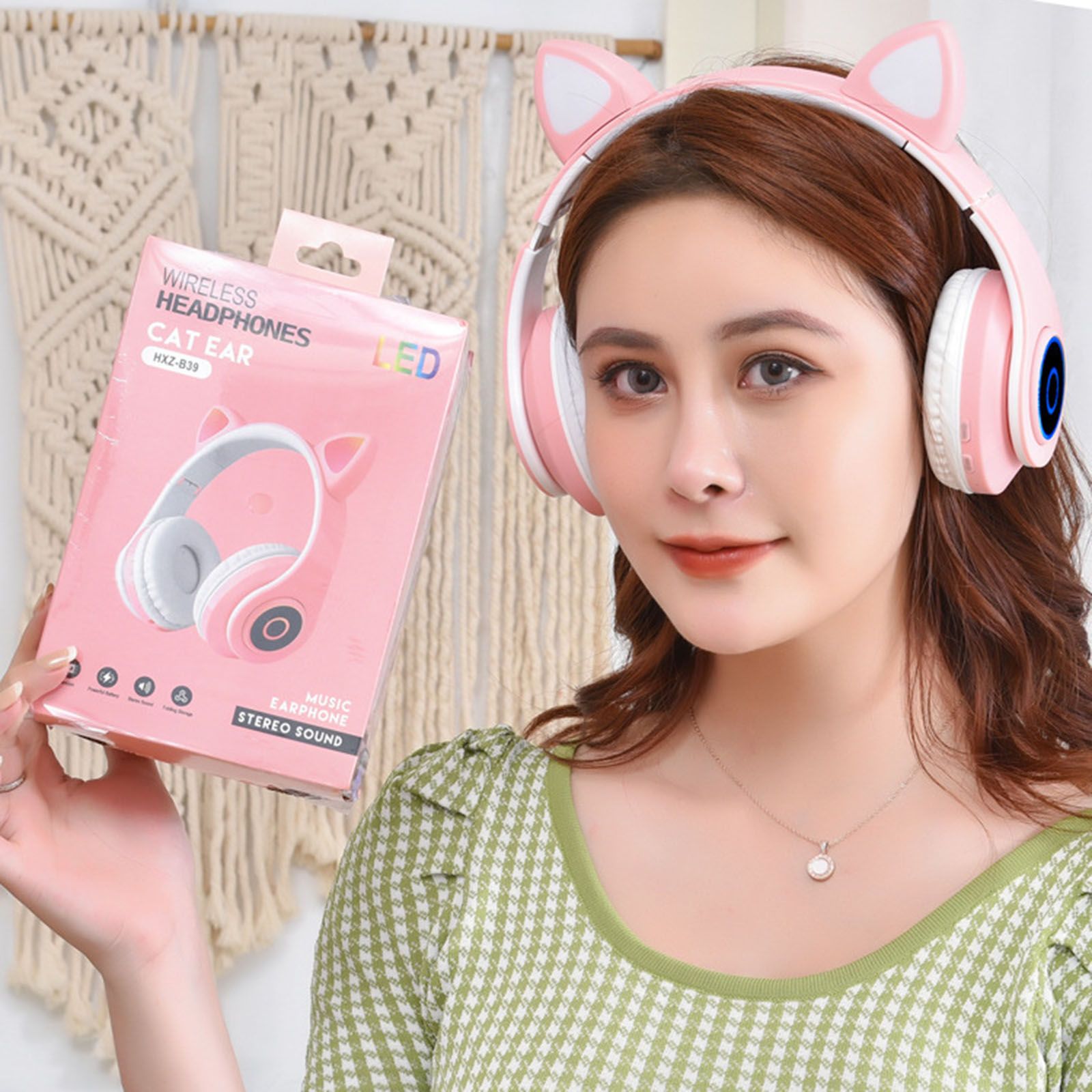B39 Over Ear Music Headset Cat Ear Glowing Headphone Foldable Wireless BT5.0 Earphone Hands-free with Mic AUX IN TF Card MP3 Player for PC Laptop Computer Mobile Phone