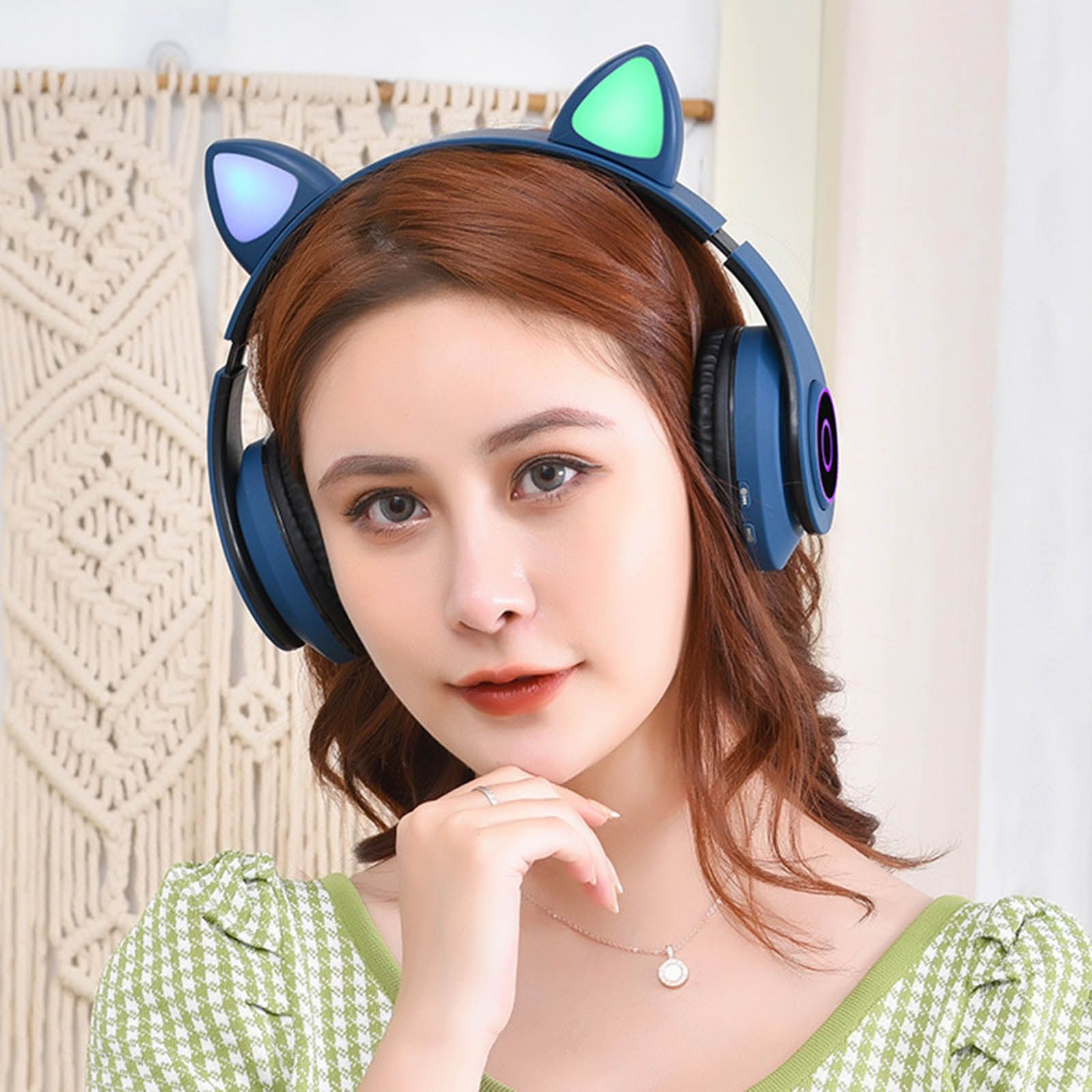 B39 Over Ear Music Headset Cat Ear Glowing Headphone Foldable Wireless BT5.0 Earphone Hands-free with Mic AUX IN TF Card MP3 Player for PC Laptop Computer Mobile Phone