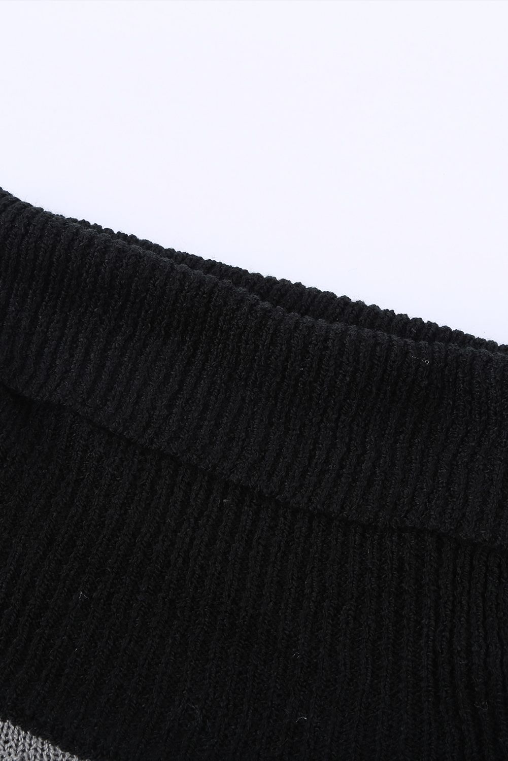 Black Highlight Colorblock Turtleneck Pullover Sweater
