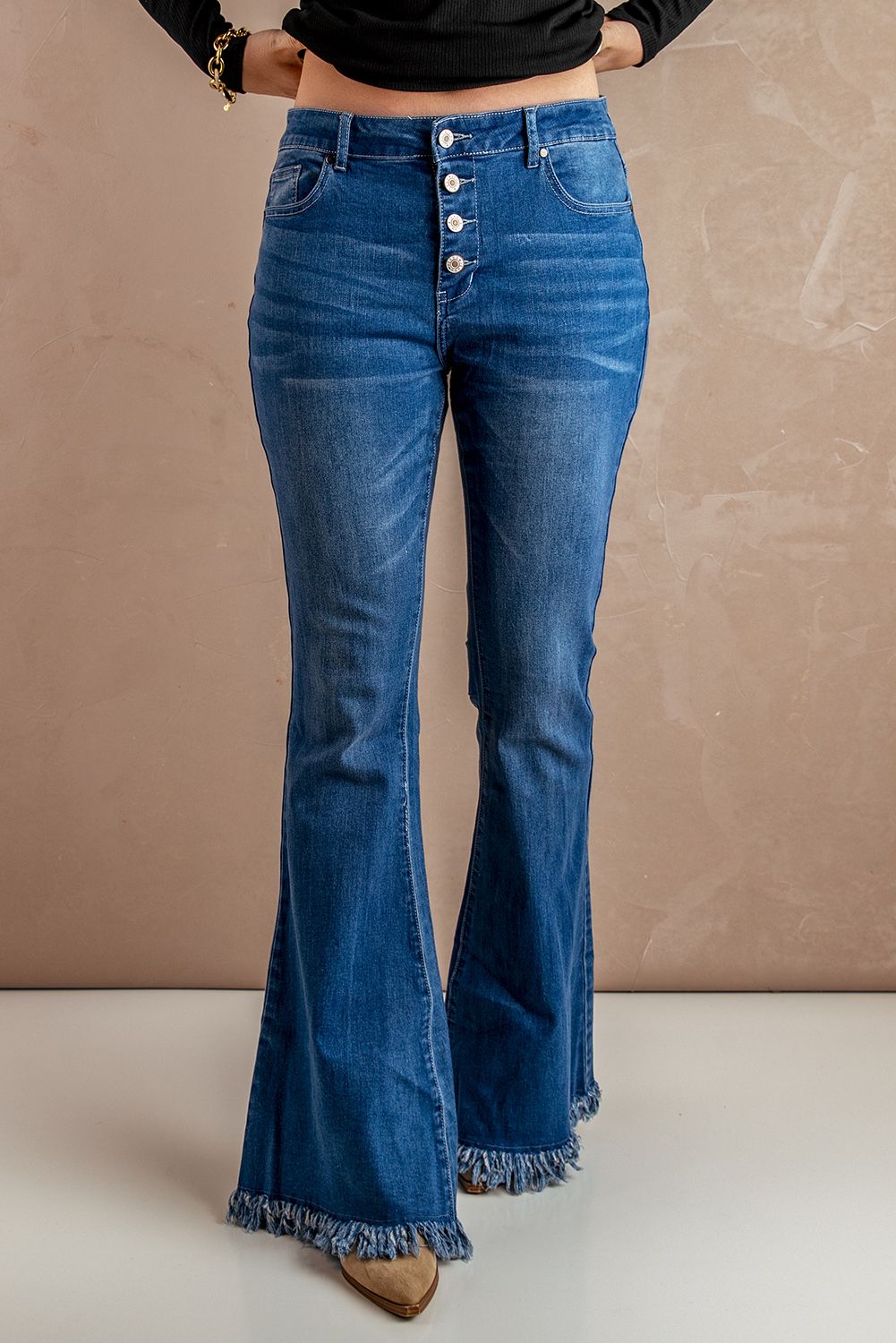 Frayed Hem Flared Denim Jeans