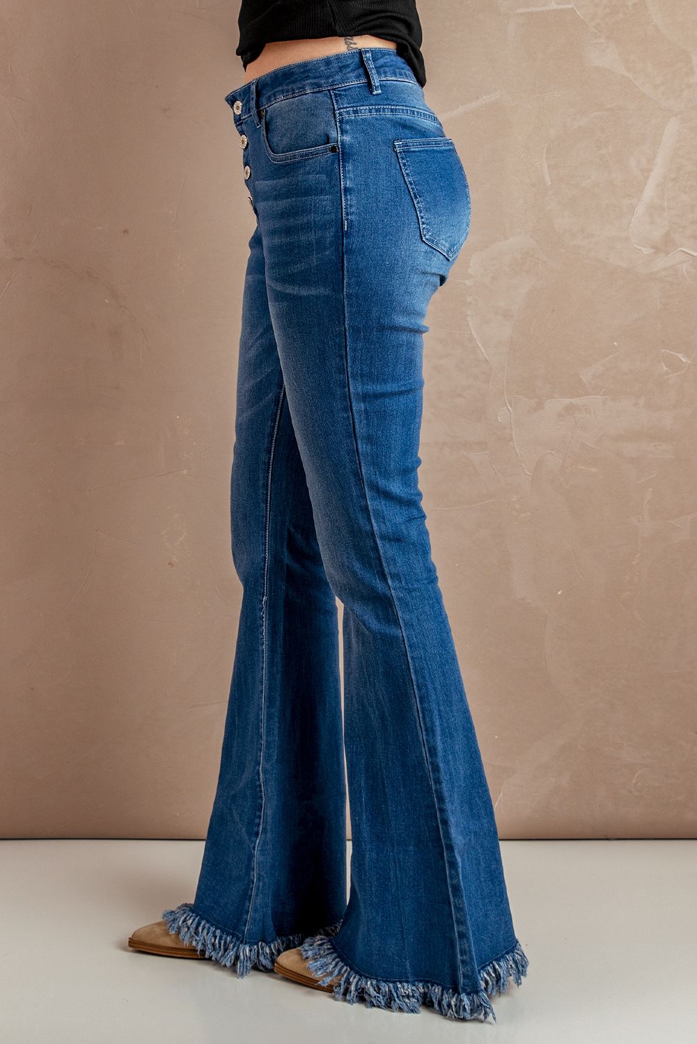 Frayed Hem Flared Denim Jeans