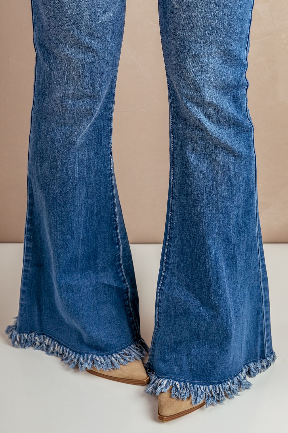 Frayed Hem Flared Denim Jeans