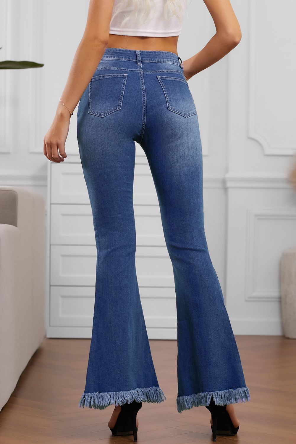 Frayed Hem Flared Denim Jeans